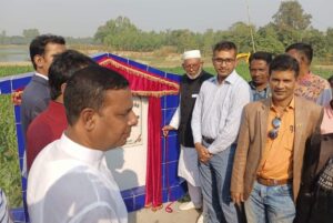 নওগাঁয় ৮ কোটি ২৮ লাখ টাকা ব্যয়ে ফকিন্নী নদীর পুনঃখনন কাজের উদ্বোধন